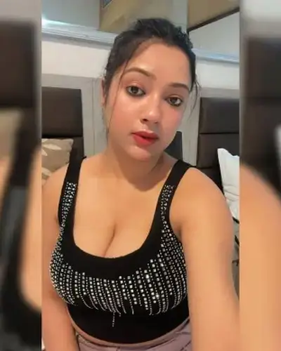Call Girls Service Waraseoni